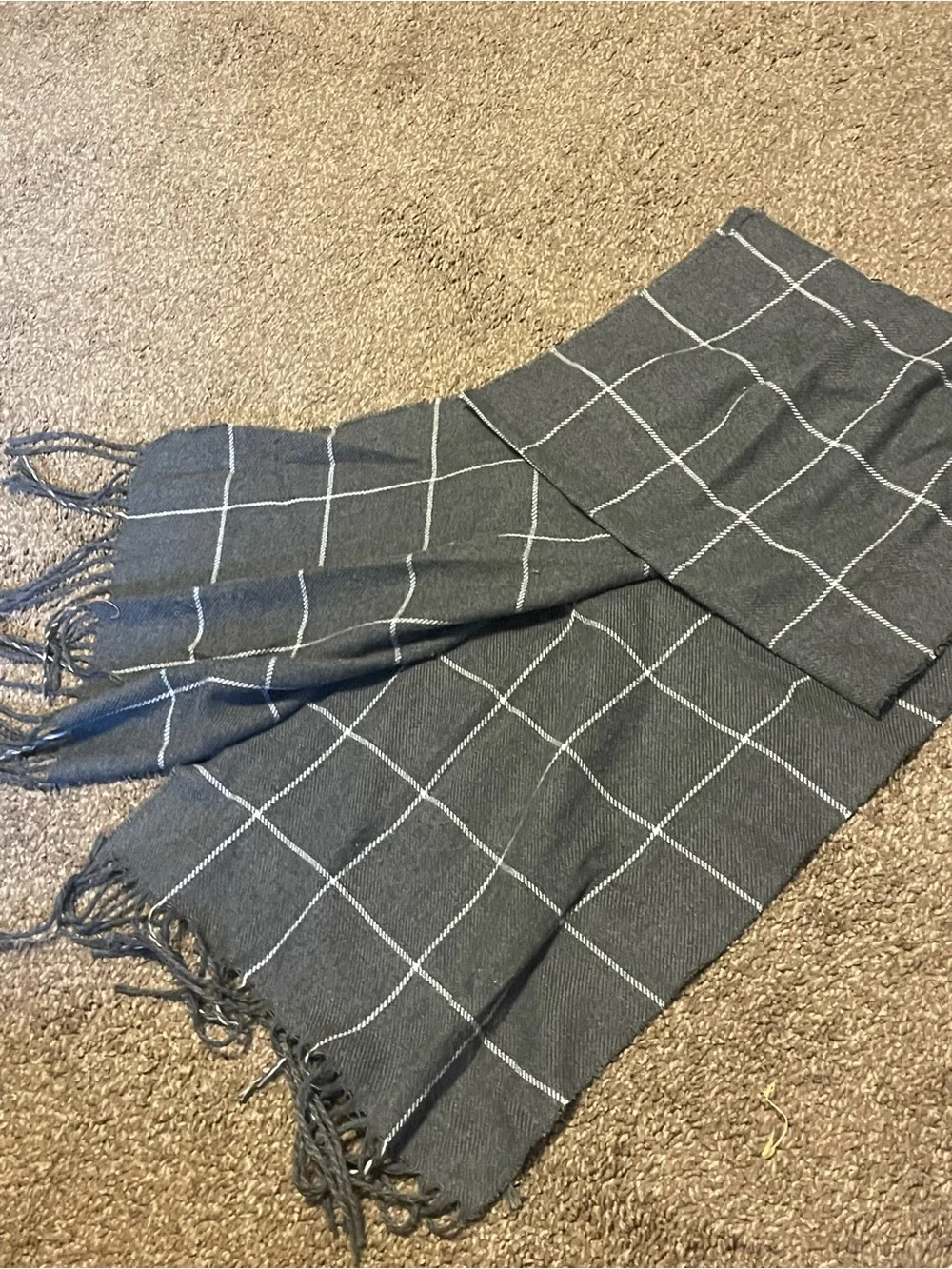 Gray Windowpane Scarf - Classic Winter Accessory